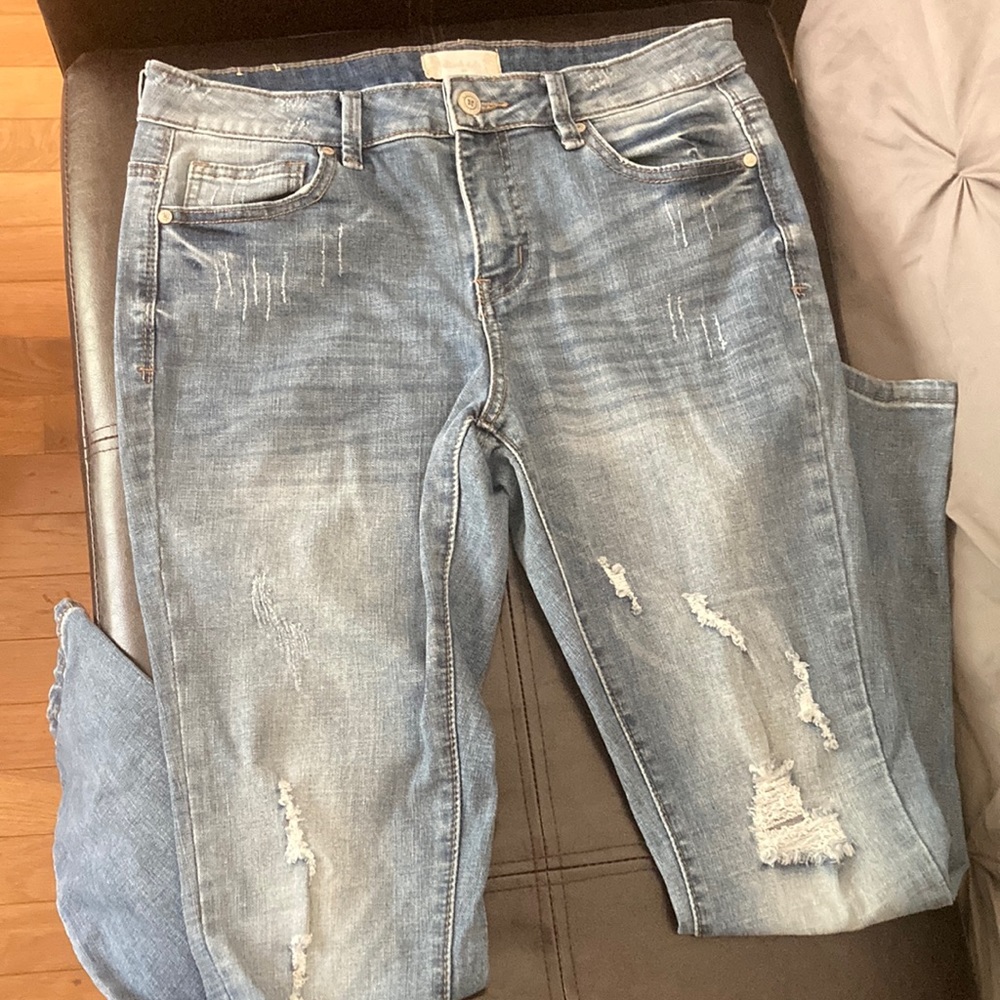 Altar’d State distressed jeans in size 28.